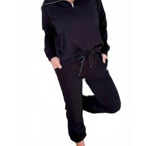 NEW JUNIPER BLVD myranda sweatshit and jogger set in black